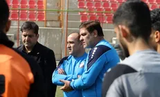 دین محمدی مربی نساجی شد