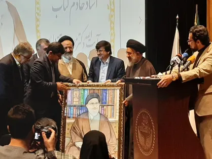 برگزیدگان بیست و ششمین دوره جشنواره کتاب سال دانشجویی تقدیر شدند