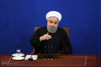 ۷ سال به امید آمریکا نشستید ۷ ماه برای مردم کار کنید