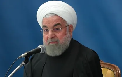 روحانی: کسانی که چک برگشتی یا معوقات دارند می&zwnj;توانند از تسهیلات بانکی مبارزه با کرونا استفاده کنند