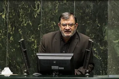 روح&zwnj;الامینی: آقای عارف! گزارش&zwnj;های کمی آمار یک شمشیر دو لبه است، به هر جهت که دل&zwnj;تان خواست می&zwnj;تواند ببرد + فیلم