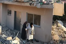 تخریب خانه اسیر «خلیل دویکات» در یورش صهیونیست‌ها به نابلس