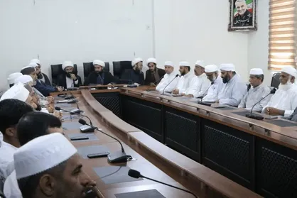 نشست نماینده ویژه رهبر معظم انقلاب با علمای اهل سنت هرمزگان
