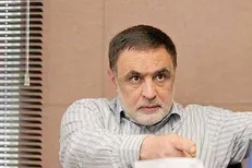 شایستگان باید در کابینه دولت سیزدهم حضور داشته باشند