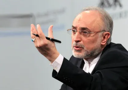 وزیر اسبق خارجه: ترور مقام کشوری در کشور دیگر &laquo;بی&zwnj;سابقه&raquo; بود / توهین کنندگان به تصویر سردار سلیمانی یا جاهلند یا مزدور / وقتی حاج قاسم برای شفای اردوغان پرچم امام رضا(ع) را برایش می&zwnj;فرستد + فیلم