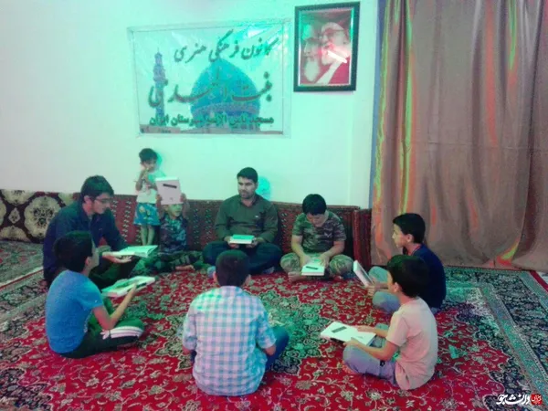 گروه جهادی شهید محبت الله شفیعی از شهرستان ایوانغرب.