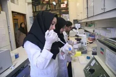 تخصیص ۴۲ میلیارد ریال برای آزمایش‌های ژنتیک در همدان