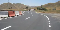 کاهش ۱۷ درصدی تردد‌ جاده‌ای / بارش برف و باران در محور‌های ۶ استان