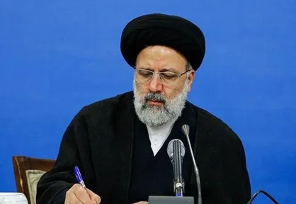 پیام تسلیت رئیسی درپی سانحه تلخ اتوبوس حامل سربازان معلم&zwnj; و خبرنگاران