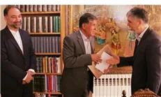 وزیر فرهنگ و ارشاد اسلامی با دو استاد ادبیات مشهد دیدار کرد