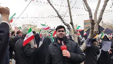 مردم قم گام‌های امروزشان را به یاد رهبر شهیدمان و فرماندهان رشیدمان بر می‌دارند
