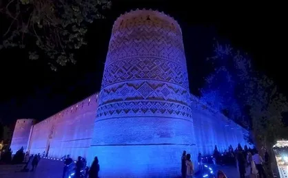 نورپردازی &laquo;ارگ کریم&zwnj;خان&raquo; با هدف حمایت از بیماران اوتیسم