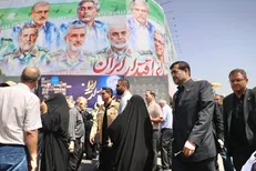 دنیامالی: نقش رهبری همواره بی‌بدیل بوده است/ ترامپ دلقک است