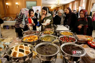 جشنواره غذا و صنایع دستی انجمن همسران دیپلمات‌های وزارت امور خارجه