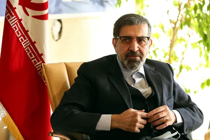 جزئیاتی از استعفا و 12 روز خانه&zwnj;نشینی &laquo;جهانگیری&raquo; در سال 98/ &laquo;روحانی&raquo; یک نانوایی و بقالی را قبل از ریاست جمهوری اداره نکرده بود/ اینکه می&zwnj;گویند اصلاحات نقشی در رأی آوردن روحانی نداشت یک طنز سیاسی است!