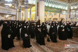 ارتباط تصویری مردم قم با رهبر معظم انقلاب اسلامی