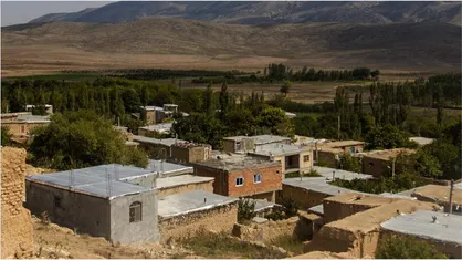 تیشه کلانشهر همدان به جان کشاورزی روستاهای اطراف / حاشیه&zwnj;نشینی اجباری!