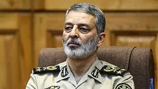 حضور متعهدانه فرماندهان و کارکنان ارتش در میان مردم حادثه‌دیده