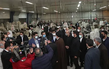 آنچه در دوازدهمین سفر استانی رئیس جمهور گذشت / از دستور رئیسی برای احیای کارخانه &laquo;خوش&zwnj;ریس&raquo; یزد تا کاهش معضلات آبی