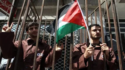 شهادت ۷۵ فلسطینی در زندان های رژیم صهیونیستی/ شکنجه و غرق مصنوعی به دست اشغالگران