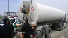 کشف هزاران لیتر سوخت قاچاق در شهرری/ دستگیری زورگیران امین آباد