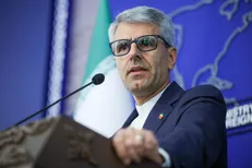 سینای دو ساله، اهل قشم، به خیل کودکان شهید راه عزت و استقلال ایران پیوست
