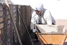 مرمت مدرسه شهید یاوری روستای طزرکش از سوی دانشجویان قزوینی