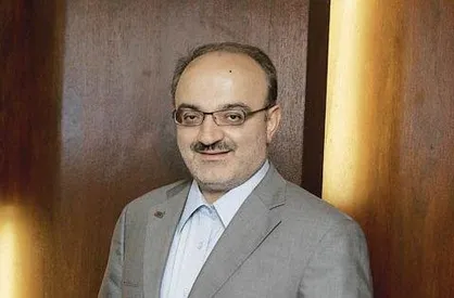علیشیری: استراتژی توسعه صنعتی نداریم چه رسد به استراتژی توسعه صادرات!