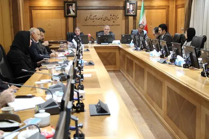 بازنگری راهبردی در مواجهه با محیط زیست به عنوان بستر توسعة کشور، امری ضروری است