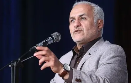 حسن عباسی خطاب به روحانی؛ لیست ۱۸ میلیارد دلار را منتشر کنید