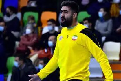 علی رحیمی: وزارت ورزش نصف فوتبال به ورزش های دیگر توجه کند / شنیدم به بازیکنان فوتبال ماشین اهدا می&zwnj;شود + فیلم