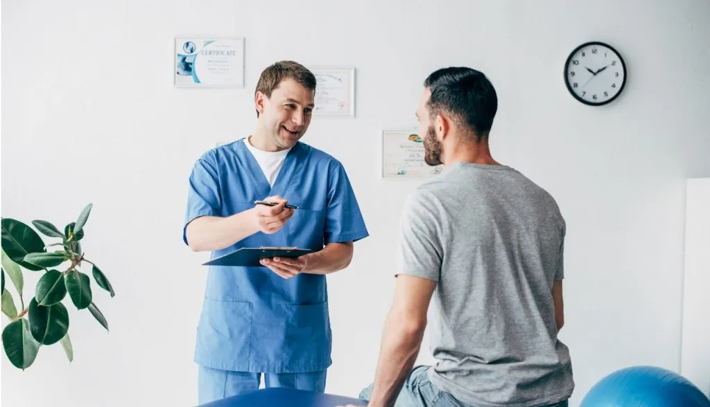 پذیرش دانشجوی فیزیوتراپی برای نخستین‌بار در دانشگاه علوم پزشکی هرمزگان