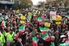 پاسخ مردم به آشوب گران و حامیان آشوب ادامه دارد