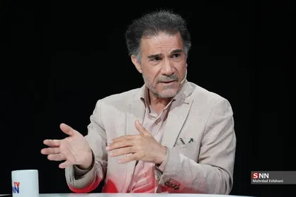 دهقانی فیروزآبادی: این بار نشان دادیم که اجازه نخواهیم داد در میانه مذاکره به ما خیانت شود و اگر لازم باشد، پیش&zwnj;دستی خواهیم کرد / در شرایط فعلی، ترامپ چاره&zwnj;ای جز تفاهم ندارد + فیلم