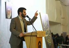 شعر انقلابی میثم مطیعی در نماز عید فطر/ اختلاس آمده اخلاص فراموش شده!