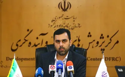 پاک&zwnj;ذات: وظیفه مراکز پژوهشی دستگاه&zwnj;های اجرایی حل مسائل کشور است
