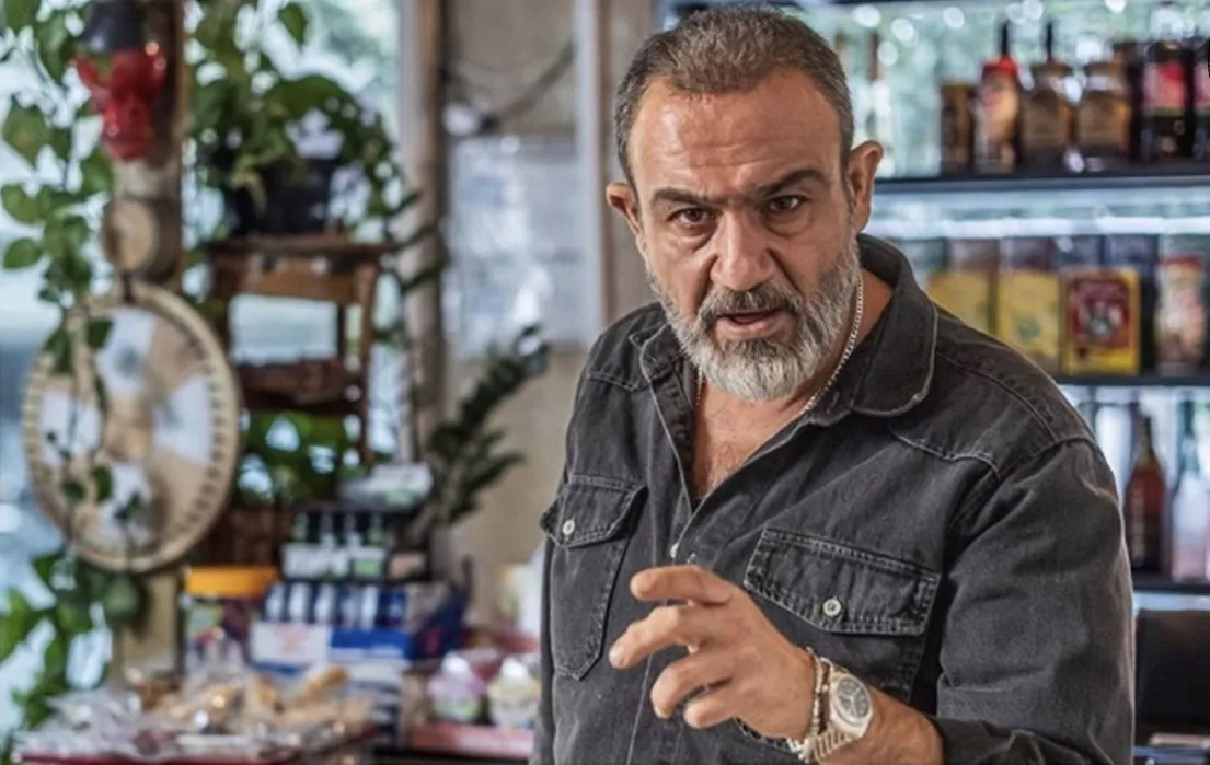 زیبا صدایم کن