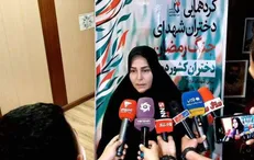 تبیرئی: هر چه داریم مدیون خون شهدا هستیم