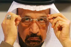 اعتراف آل سعود به ناتوانی برای تولید نفت؛ نمی‌توانیم کاهش تولید ۳ میلیون بشکه را جبران کنیم