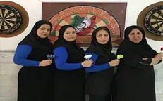 / آماده روز تعطیل/  بانوان دانشگاه علوم پزشکی شاهرود در مسابقات دارت کشوری مدال طلا کسب کردند