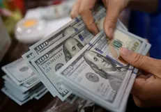 قیمت خرید دلار در بانک‌ها امروز به ۱۳ هزار و ۱۱۰ تومان رسید
