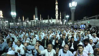 امسال دعای کمیل حجاج پخش زنده ندارد