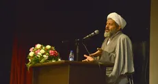 بسیج دانشجویی واحد شیراز از امام جمعه شهر صدرا خواستار پاسخگویی جاهل خطاب کردن جریان دانشجویی شد