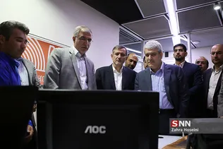 سورنا ستاری و علی خاکی صدیق در آیین افتتاح مرکز نوآوری نصیر