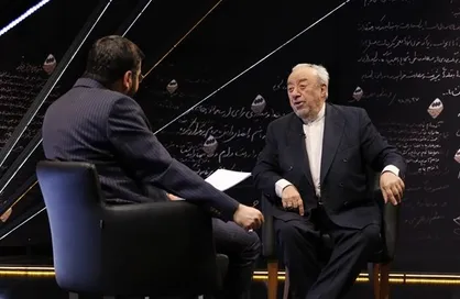 مفسدان فی الارض واقعی را اعدام کنیم/ روحانی تیم اقتصادی خود را شخم بزند