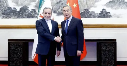 پیام تبریک وزیر امور خارجه چین به مناسبت سالگرد پیروزی انقلاب اسلامی