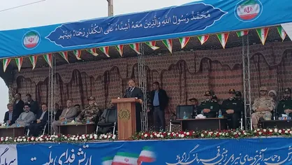 تهدیدات نظامی دشمن هیاهویی پوچ است