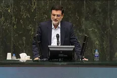 نامه استعفای قاضی‌زاده هاشمی در مجلس قرائت شد