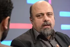 پسران تمایلی به ازدواج با دختران سیگاری ندارند