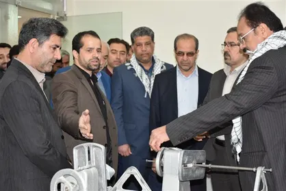 رئیس دانشگاه آزاد سمنان از امکانات و تجهیزات واحد دامغان بازدید کرد